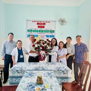 <a href="/tin-tuc-su-kien/hoat-dong-lanh-dao-phuong" title="Hoạt động lãnh đạo xã" rel="dofollow">Hoạt động lãnh đạo</a>